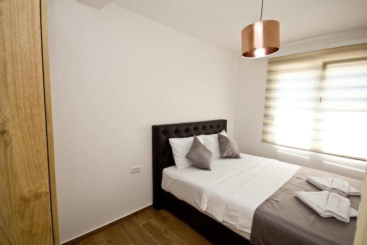 Igman Apartments Tivat Extérieur photo