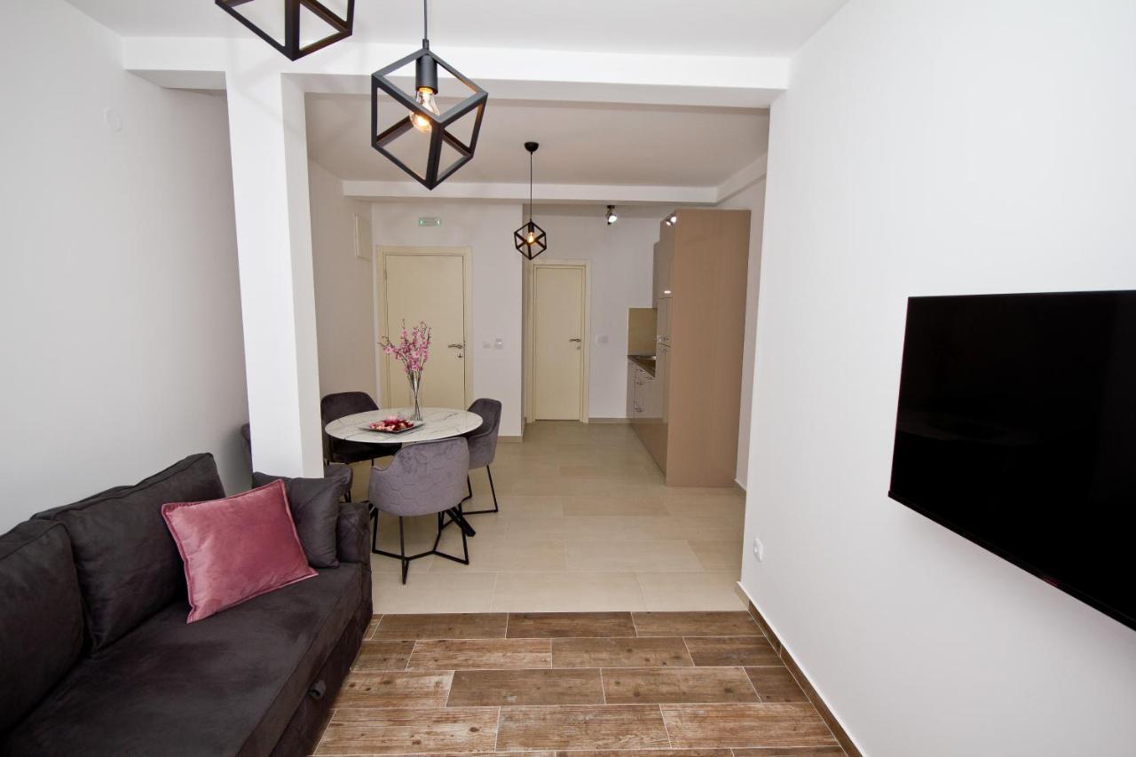 Igman Apartments Tivat Extérieur photo