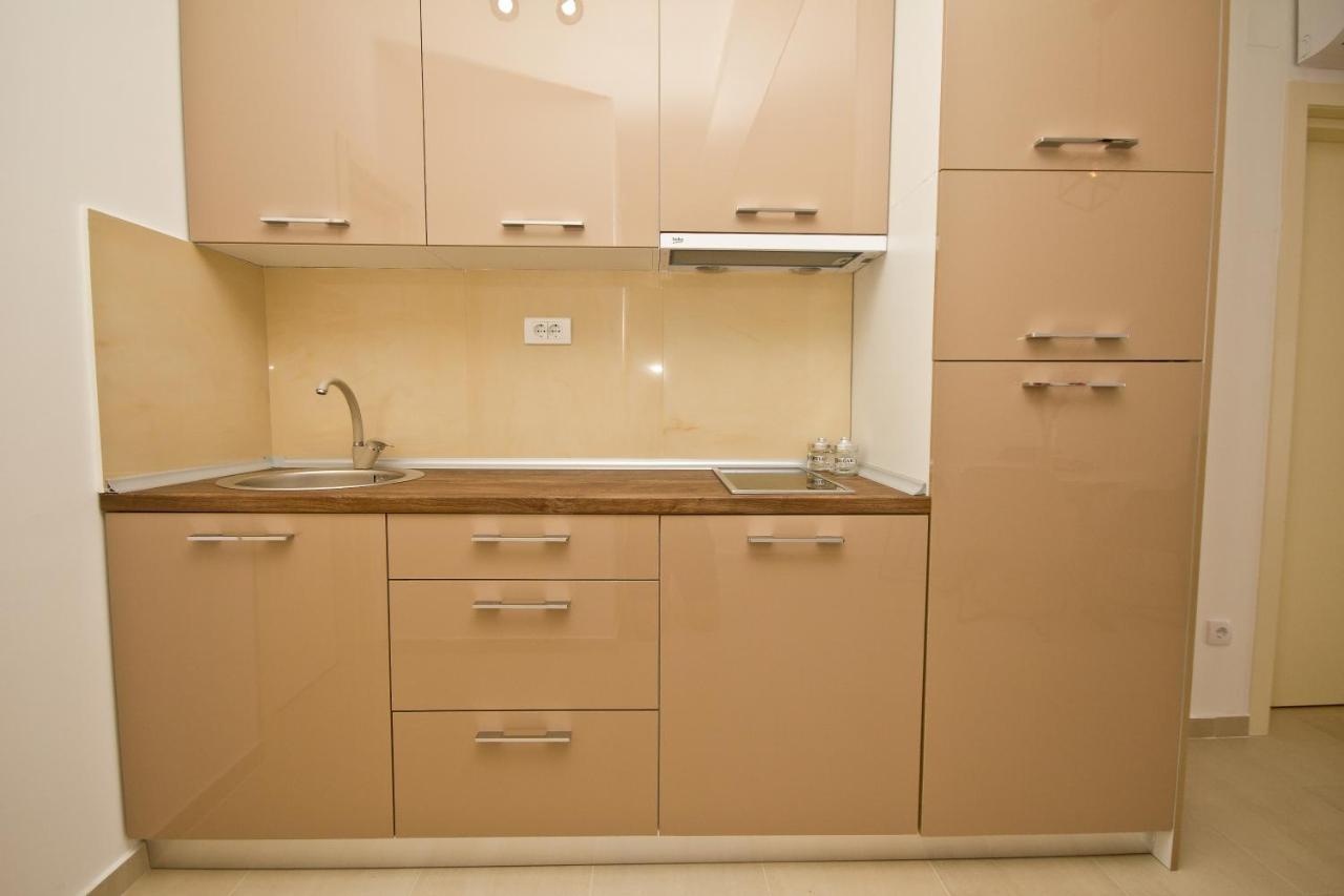 Igman Apartments Tivat Extérieur photo