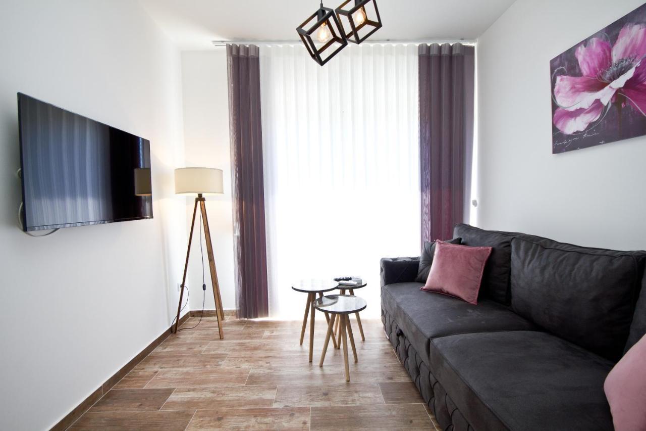 Igman Apartments Tivat Extérieur photo