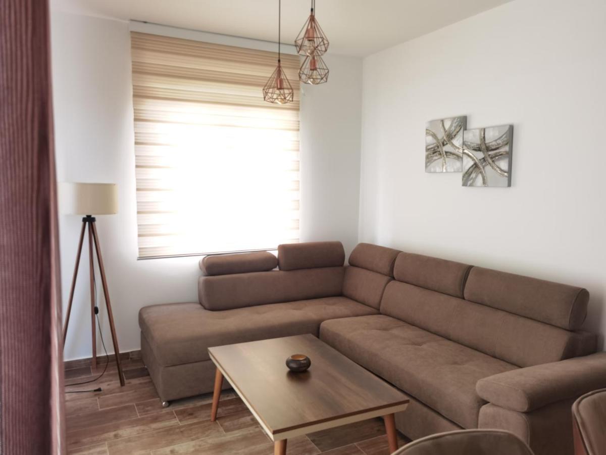 Igman Apartments Tivat Extérieur photo
